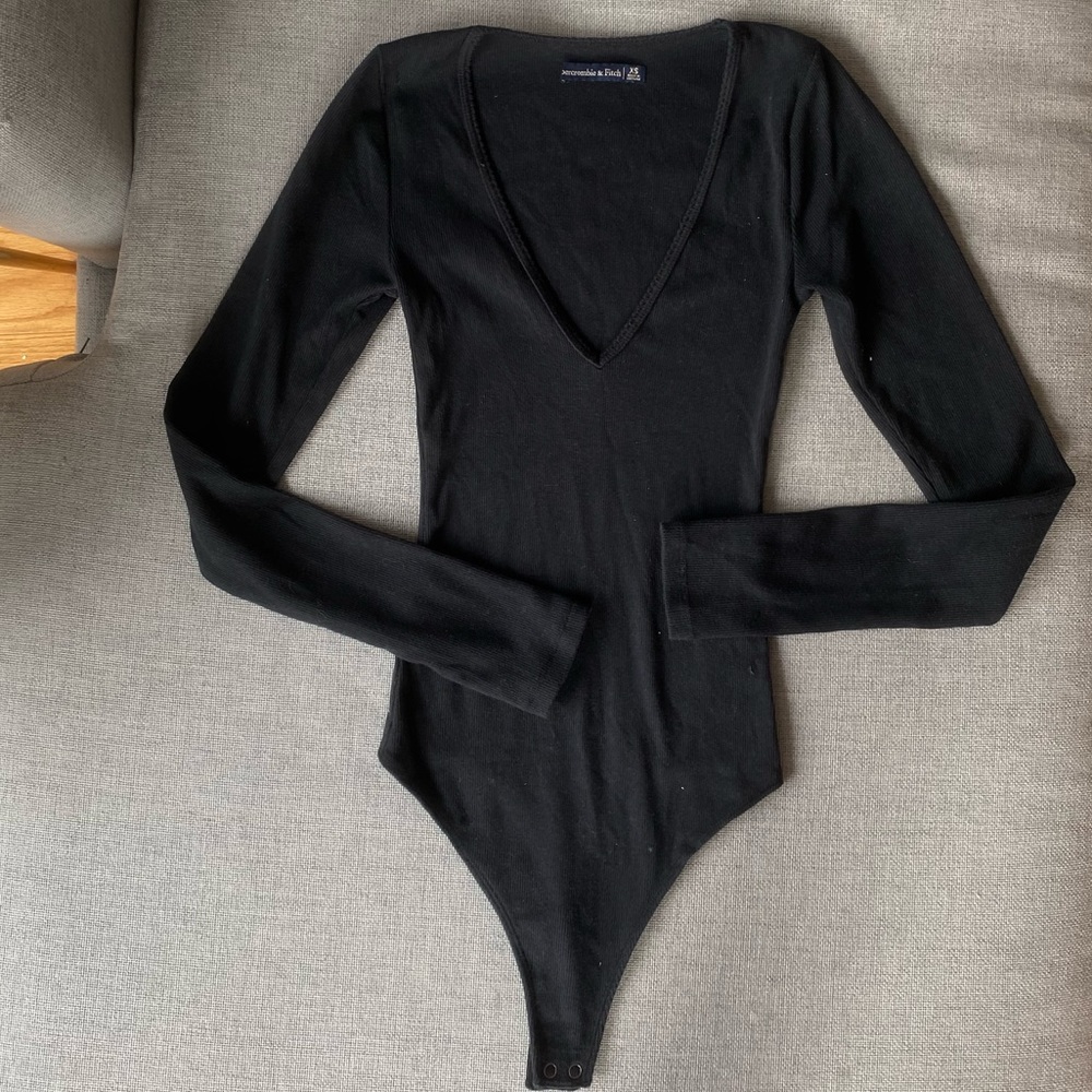 Abercrombie v neck bodysuit